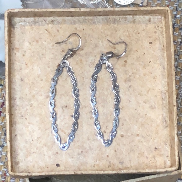 SOLD   LOIS HILL Sterling Silver Long Oval Cut Out Drop Dangle Earrings - Picture 15 of 15